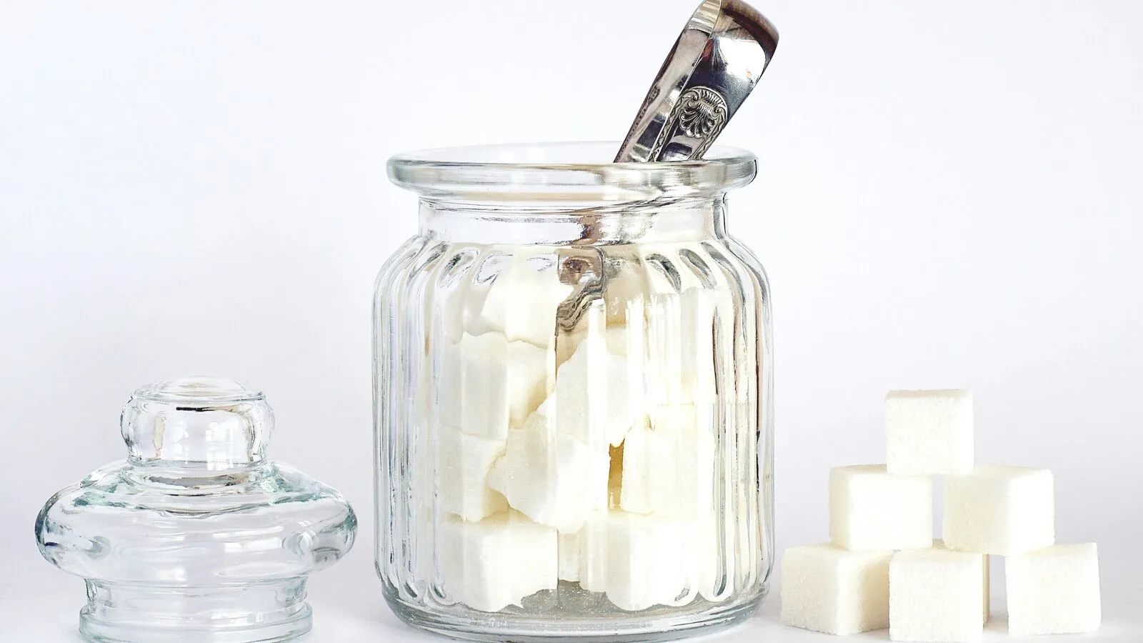 Is your artificial sweetener interfering with cancer treatments? Experts say...