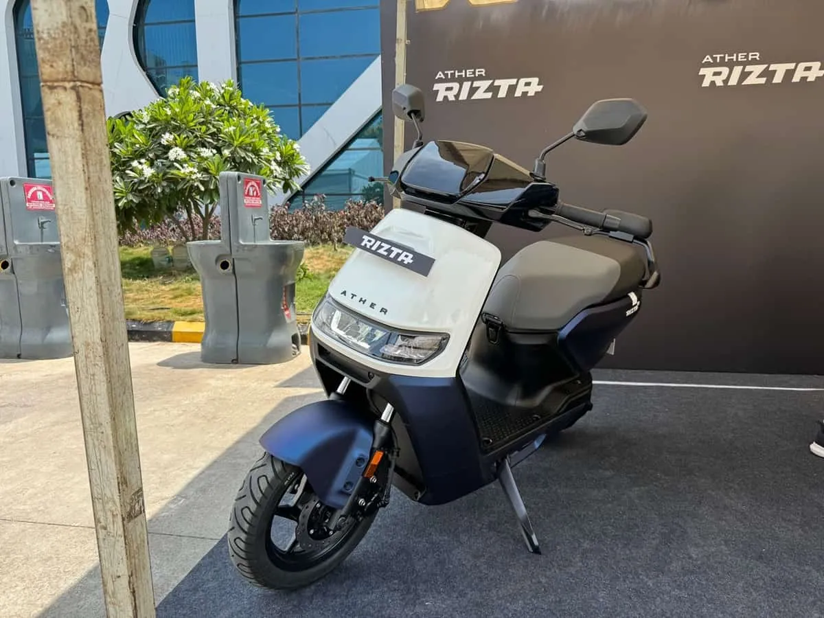 Up to Rs 20,000 discount on Ather R