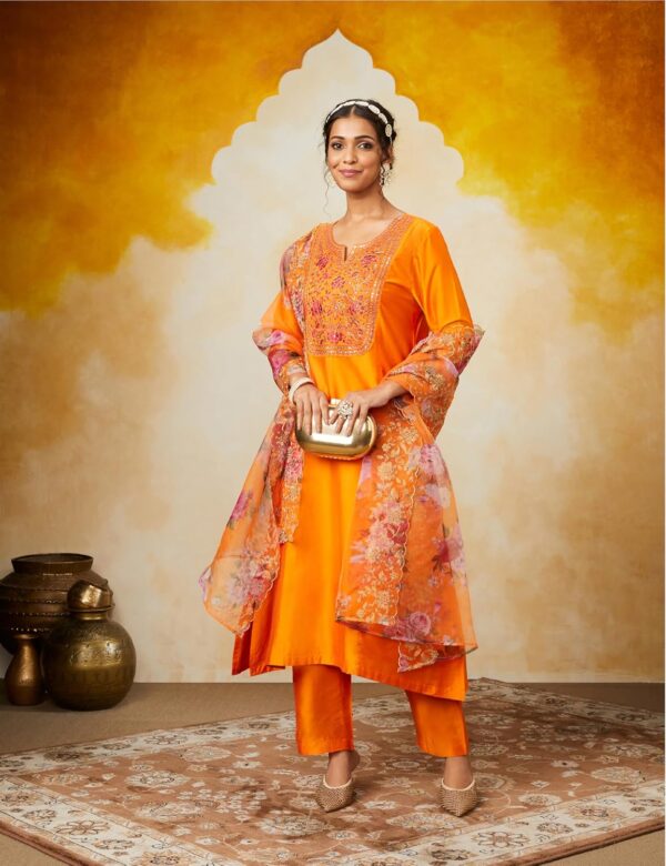 1750527774 Amazon Brand Myx Womens Kurta Pant Set with Embroidered Organza Dupatta ViscoseRayon A line.jpg