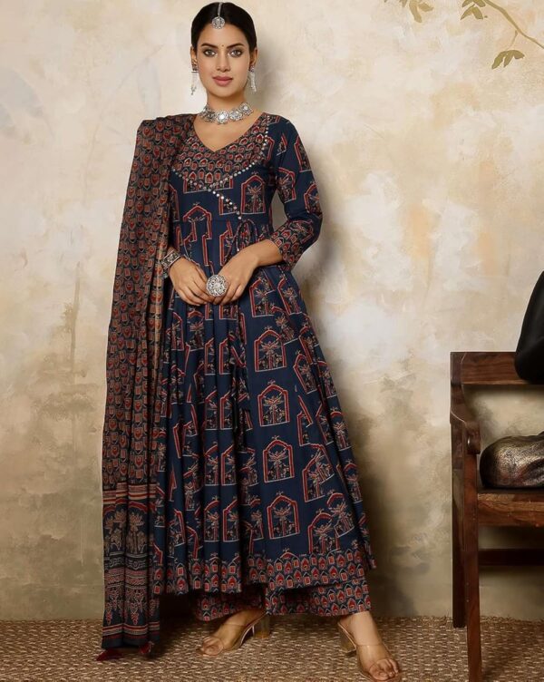 1750554895 GEKHAWomens Red Cotton Printed Flared Kurta with Cotton Pant and Cotton Printed Dupatta Sets.jpg