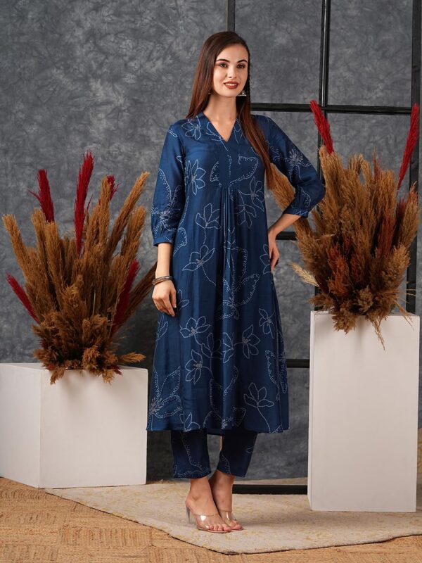 1750654923 GoSriKi Womens Rayon Viscose Printed A Line Kurta with Pant.jpg