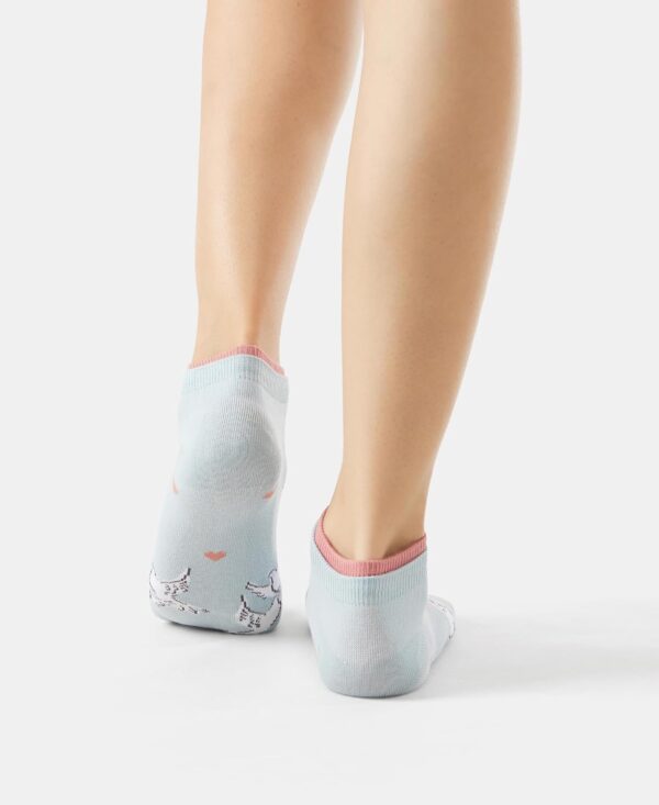 1750883257 Jockey 7480 Womens Compact Cotton Stretch Low Show Modern Socks with Stay Fresh Treatment Pack of 2.jpg