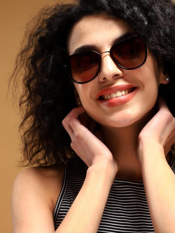 1750955655 Voyage UV Protection Cat eye Sunglass.jpg