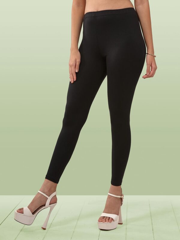 1751132430 Lyra Womens Regular Fit Mid Rise Leggings.jpg