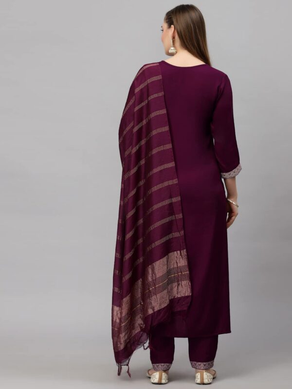 KLOSIA Women Embroidered Kurta and Pant with Dupatta Suit Set |Material: Cotton Blend - Image 3