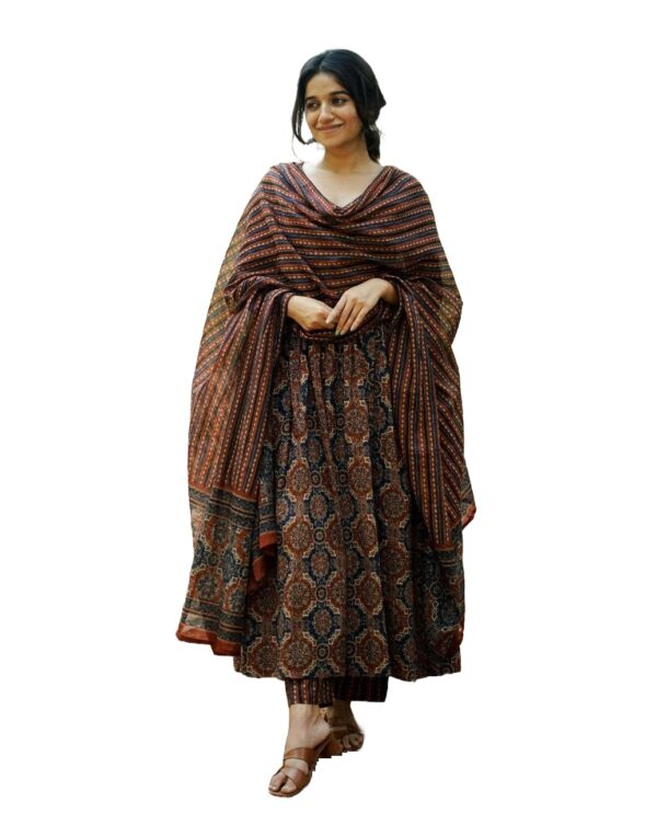 KLOSIA Women's Viscose Printed Flared A-Line Kurta With Pant And Dupatta Suit Set | Kurta Set - Image 2