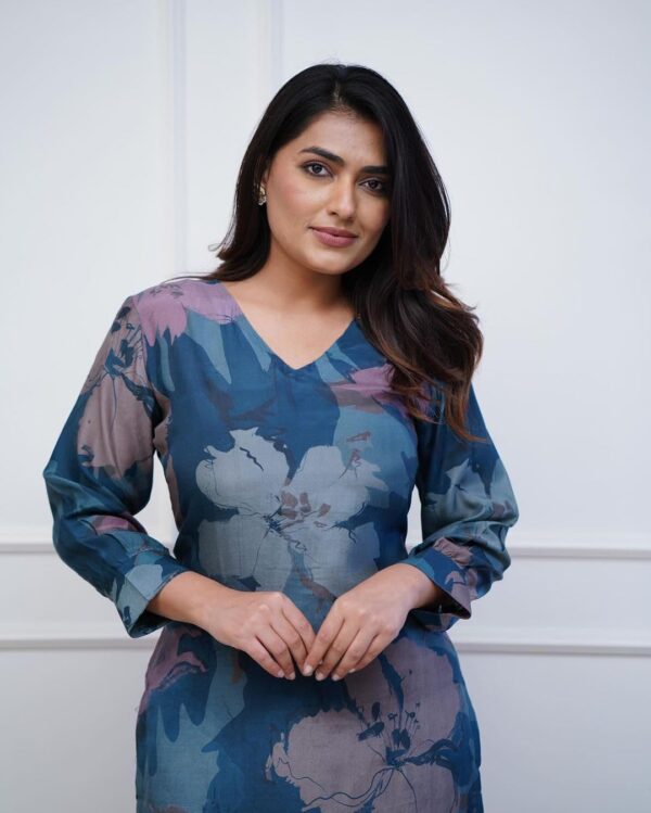 GoSriKi Women's Chanderi Straight Printed Kurta with Pant - Image 6