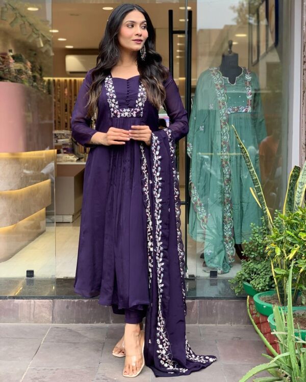 GoSriKi Women's Rayon Blend A-Line Printed Kurta with Pant & Dupatta - Image 10