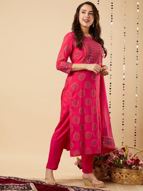 GoSriKi Women's Cotton Blend Straight Printed Kurta with Pant & Dupatta - Image 5