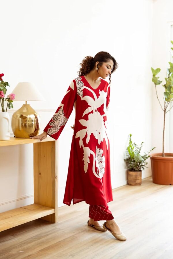 GoSriKi Women's Rayon Viscose Straight Printed Kurta with Palazzo - Image 5