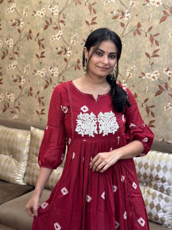 GoSriKi Women's Rayon Blend Anarkali Printed Kurta with Pant - Image 4