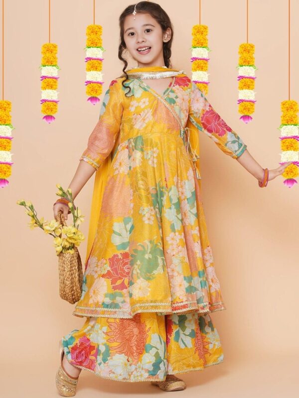 Naixa Girls Rayon Fabric Floral Printed 3/4 Sleeve Sharara Dress Set For All Occasion salwar suit - Image 3