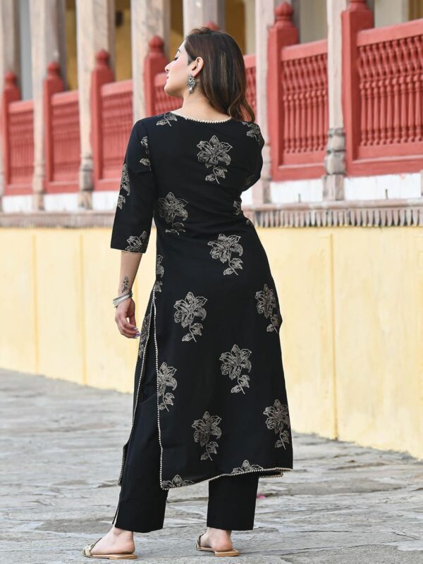 Arayna Women's Gold Printed Rayon Black Kurta Set with Ethnic Palazzo Pants - Image 6
