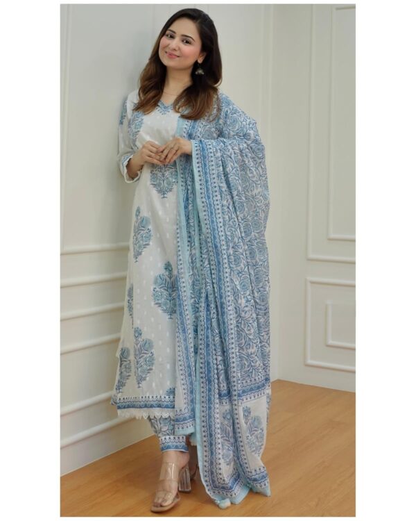 Arayna Women's Cotton Printed Floral Straight Kurta with Palazzo Pants and Dupatta - Image 5
