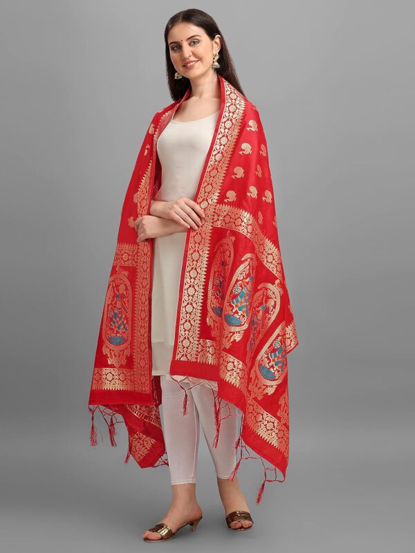 DEVANGI Women's Woven Banarasi Silk Zari Dupatta/Chunni, Width 1 Meter, Length 2.5 Meter - Image 4