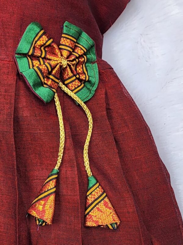 Amba Collection Boutique Girl's Traditional Ethnic Wear New Narayanpeth Masarai Silk Sleeveless - Image 6