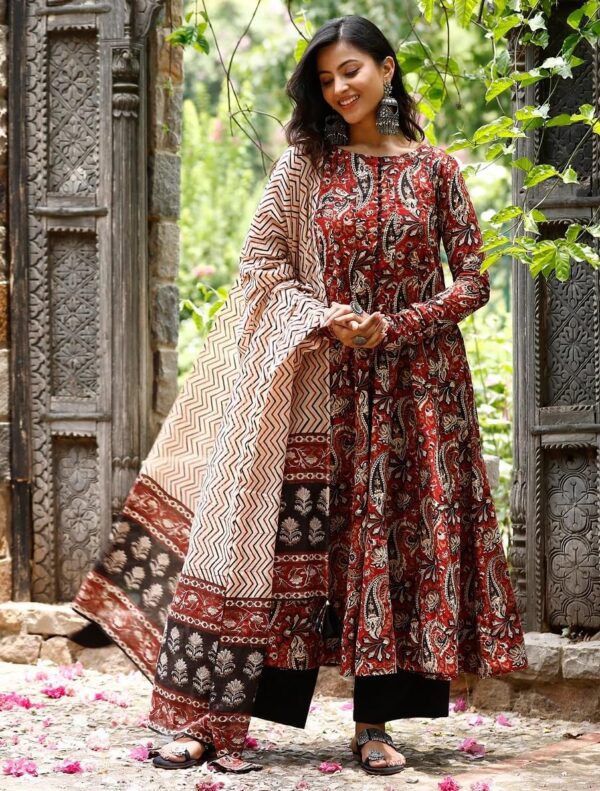 Nermosa Women Printed Anarkali Kurta and Pant Set with Dupatta - Image 9
