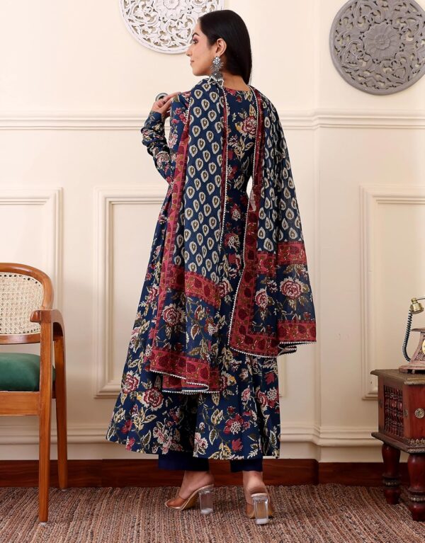KLOSIA Women's Viscose Kurta and Pant with Dupatta Set - Image 4