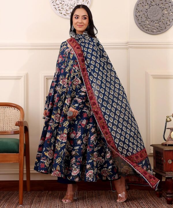 KLOSIA Women's Viscose Kurta and Pant with Dupatta Set - Image 7