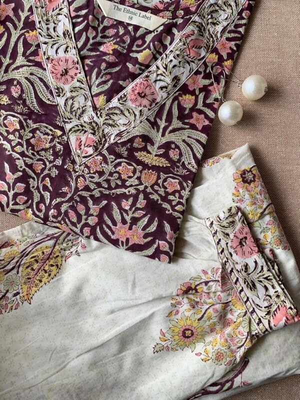 Yashika Women's Kurta Fashionably Traditional, Comfortably Chic: Embrace Fashion with Our Cotton - Image 9