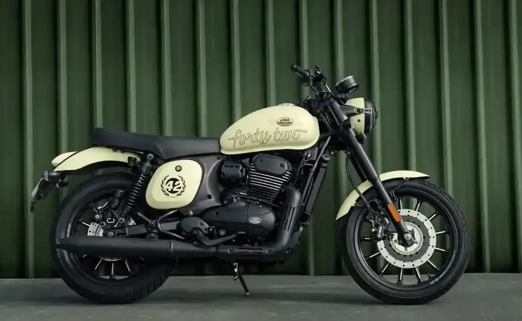 Jawa 42 Ivory launched at Rs.