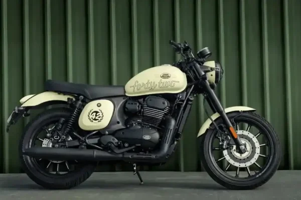 Jawa 42 Ivory launched at Rs.