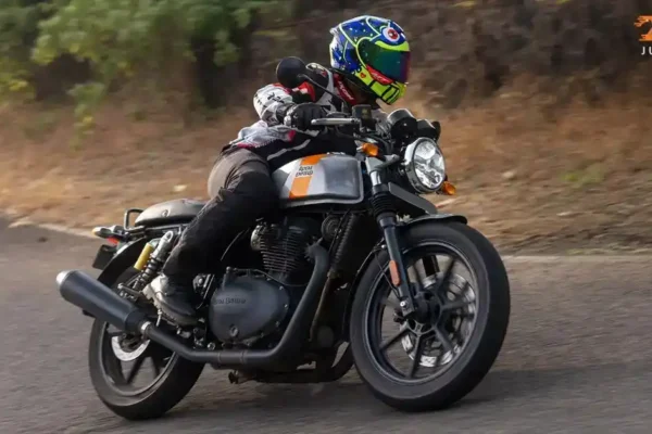 Royal Enfield Continental GT 6