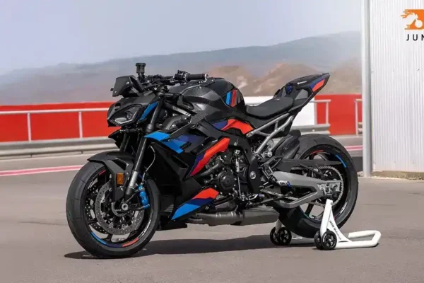 BMW M 1000 R Streetfighter Lau