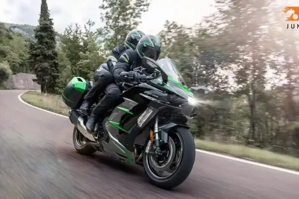 Supercharged 998cc engine and