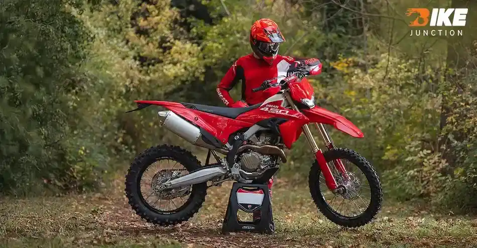 Road-legal Ducati Desmo450 EDX