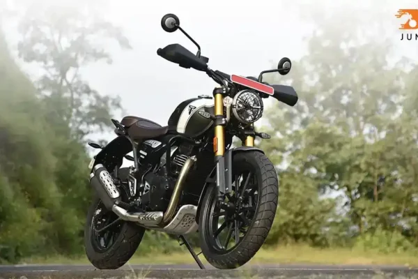 Triumph 350cc range launch set