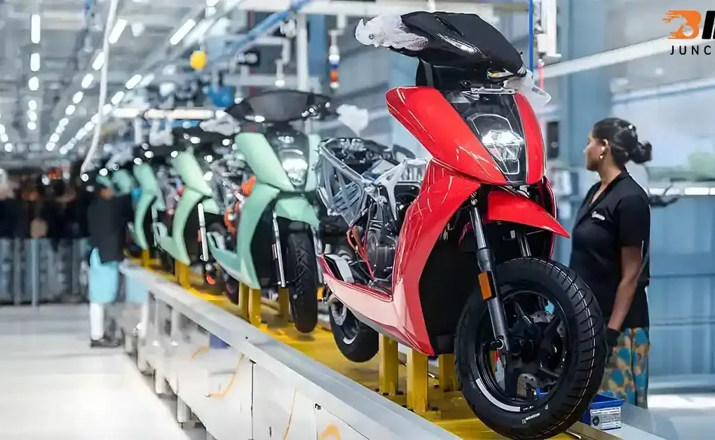 Ather Energy 6 lakh sales miles