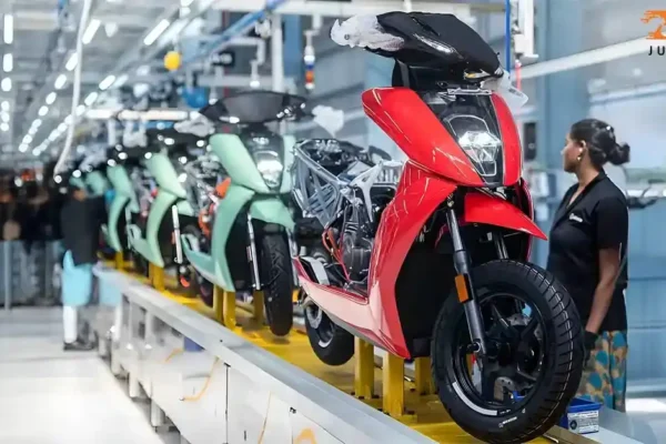 Ather Energy 6 lakh sales miles