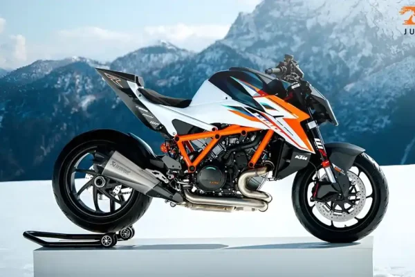 KTM 1390 Super Duke RR revealed