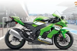 Kawasaki Ninja ZX-10R priced at Rs.